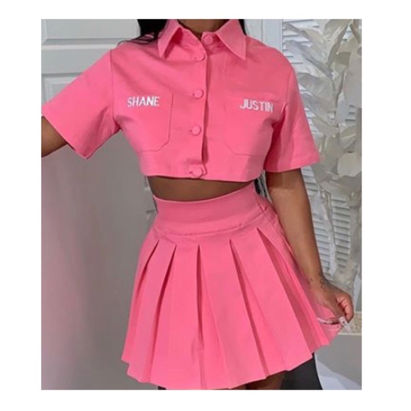 Two piece . - Picture 1 of 2